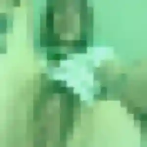 plan cul à Saint-Rémy-lès-Chevreuse : profil de Malika, 30 ans - accès libre