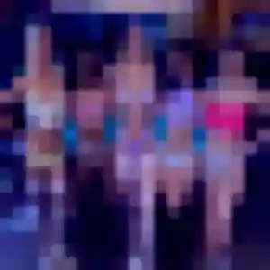 Charmante Viviane, 20 ans à Saint-Saturnin-lès-Apt - voir sa photo