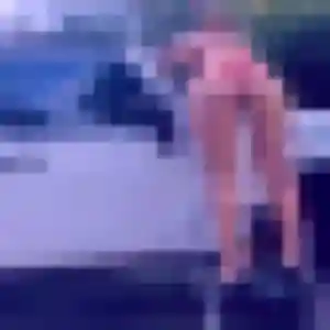 Rejoins Alissa, 20 ans à Saint-Sauveur-sur-École en privé