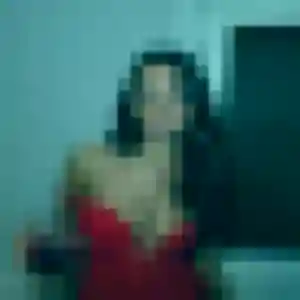 Ludivine, 38 ans, disponible à Saint-Savin pour un plan cul