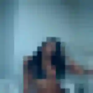 Hana, 28 ans, en ligne à Saint-Sulpice-de-Pommeray pour un plan cul