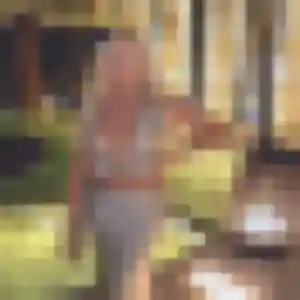 Photo exclusive de Capucine, 25 ans à Saint-Sulpice-la-Forêt - plan discret