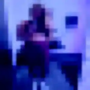 Elia, 34 ans, dispo pour plan cul à Saint-Victor-de-Cessieu