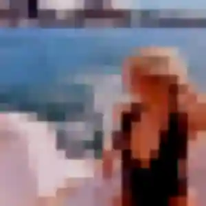 Malika, 23 ans, connectée à Saint-Victor-de-Malcap pour une rencontre coquine