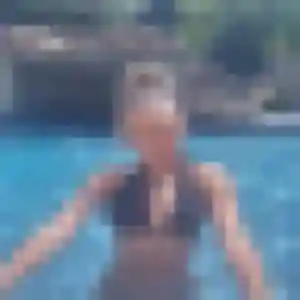 Perrine, fille de 24 ans cherche plan cul à Saint-Vincent-Cramesnil