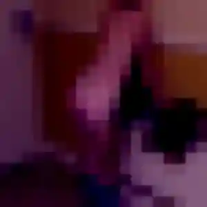 Viviane, 26 ans, connectée à Saint-Vincent-de-Connezac pour une rencontre coquine