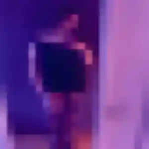 Alix, 31 ans, en ligne à Saint-Vivien pour un plan cul