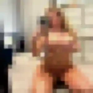 Malika, femme de 35 ans propose plan cul à Saint-Yon