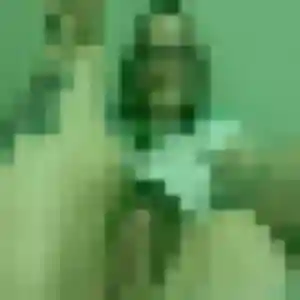 Sexy Malika, 27 ans à Saint-Zacharie - voir sa photo