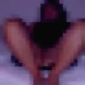 Photo perso de Leila, 30 ans à Sainte-Anastasie-sur-Issole - plan discret