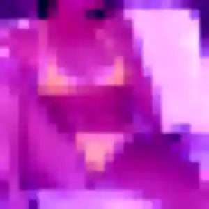 Photo de Celia à Sainte-Anne-sur-Gervonde (29 ans) - plan cul discret
