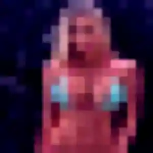 Assia, 25 ans, en ligne à Sainte-Bazeille pour une rencontre coquine