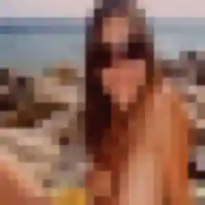 Photo sexy de Lila, 29 ans à Sainte-Colombe-la-Commanderie - plan discret