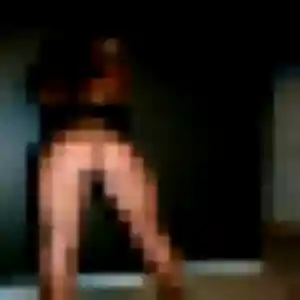 Photo sexy de Imen, 28 ans à Sainte-Croix-Volvestre - plan discret
