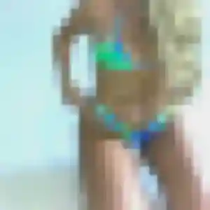 Doriane, 22 ans, en ligne à Sainte-Foy pour un plan cul