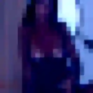 Inaya, fille de 32 ans veut plan cul à Sainte-Geneviève-des-Bois