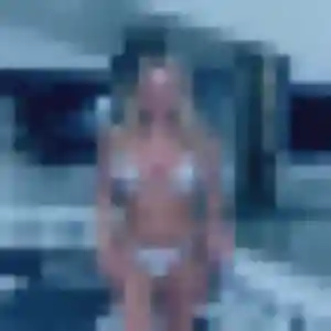 Elina, 21 ans, cherche un plan cul à Sainte-Julie