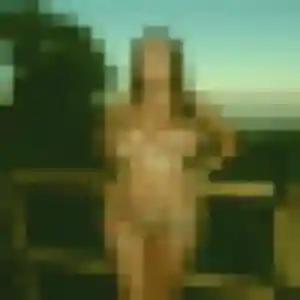 Rejoins Nour, 29 ans à Sainte-Marie-Cappel en privé