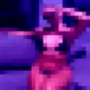 Zelie, 34 ans, disponible à Sainte-Marie-la-Mer pour un plan cul