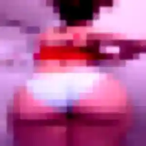 Elena, 34 ans, cherche un plan cul à Salbris