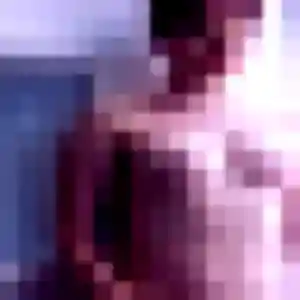 Découvre Emna, 30 ans à Sarceaux en privé