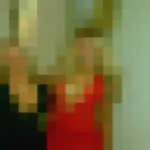 Contacte Nour, 23 ans à Sarreinsming en privé