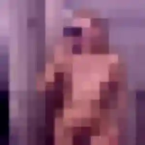Contacte Mona, 19 ans à Saubens gratuitement