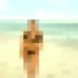 Photo exclusive de Oriane, 20 ans à Saussan - plan discret