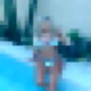 Découvre Elya, 34 ans à Semussac en privé