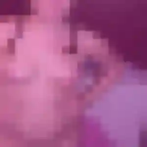 Elena, 21 ans, dispo pour plan cul à Senan