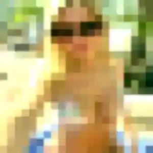 Rejoins Mona, 23 ans à Senlis en t'inscrivant