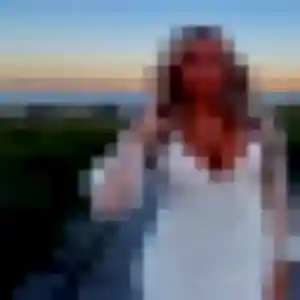 Djenna, 32 ans, dispo pour plan cul à Serley