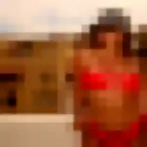 Mia, 32 ans, en ligne à Serviès pour une rencontre coquine
