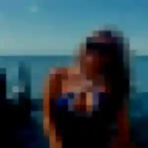 Charmante Elena, 19 ans à Seurre - la contacter