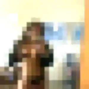 Giulia, femme de 35 ans cherche plan cul à Solignac-sur-Loire