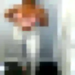 Charmante Lena, 20 ans à Sonchamp - la contacter