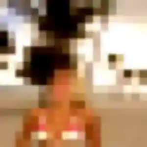 Salome, 33 ans, disponible à Sorrus pour un plan cul