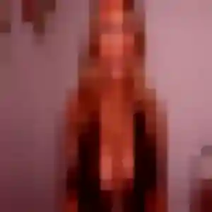 Manelle, 19 ans, disponible à Soulaire-et-Bourg pour une rencontre coquine