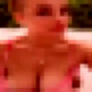 Salome, 39 ans, connectée à Souligné-Flacé pour une rencontre coquine