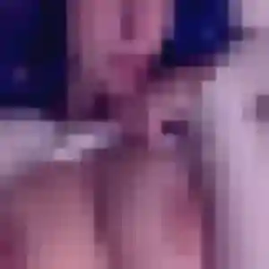 Louna, 19 ans, cherche un plan cul à Sours