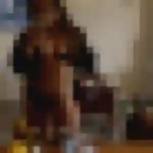 Découvre Sasha, 26 ans à Steinbourg en privé
