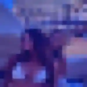 Sexy Coralie, 28 ans à Taissy - voir sa photo