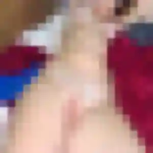 plan cul à Taissy : profil de Viviane, 27 ans - accès libre