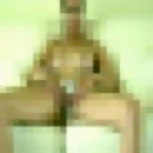 Photo sexy de Aya, 32 ans à Terres de Bord - plan discret