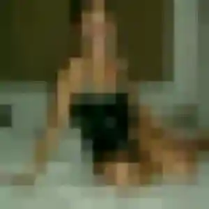 Photo de Eleonore à Terres de Bord (27 ans) - plan cul discret