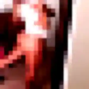Leila, femme de 22 ans cherche plan cul à Thenon