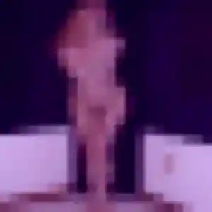 Photo sexy de Violette, 21 ans à Thèze - plan discret