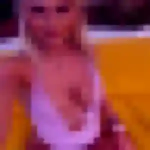 Contacte Yara, 27 ans à Thiberville en privé