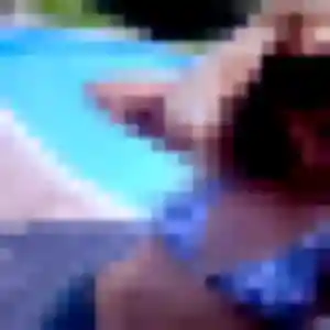 Viviane, fille de 24 ans propose plan cul à Thizy-les-Bourgs