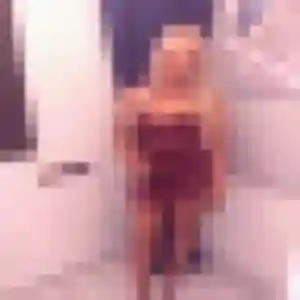 Rejoins Elena, 38 ans à Thônes gratuitement